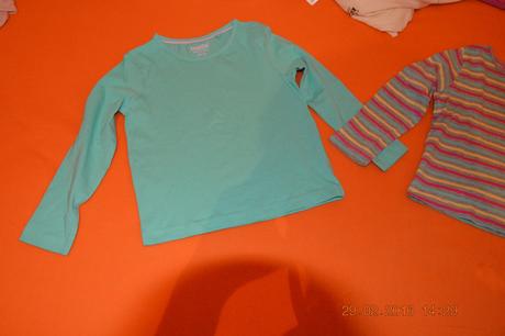 2 ks tričká s dlhym rukávom, lupilu,98