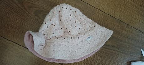 Letný overal h&m a klobúčiky, 86–98