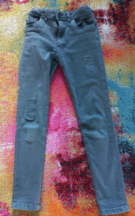 Reserved zelene slim rifle c. 152, reserved,152