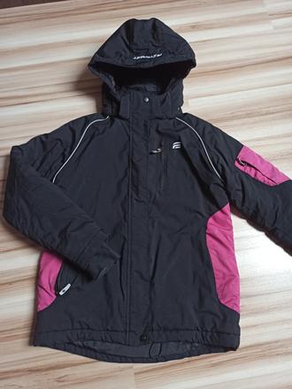 Lyžiarska, neverest,146