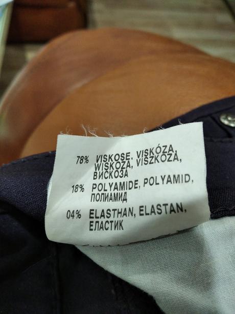 Nohavice, william & delvin,xs