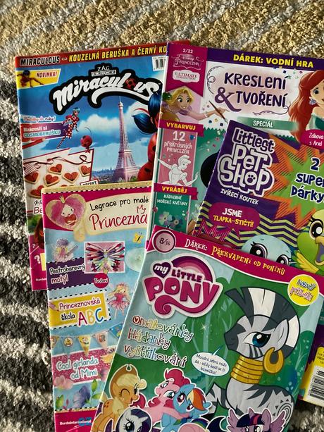 Dievčenské časopisy 5ks, 