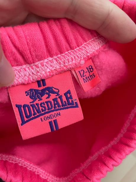 Teplaky lonsdale, lonsdale,86