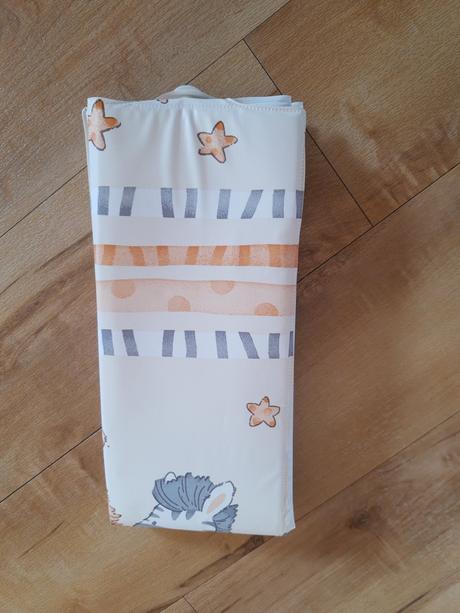 Cestovná podložka na prebaľovanie, 