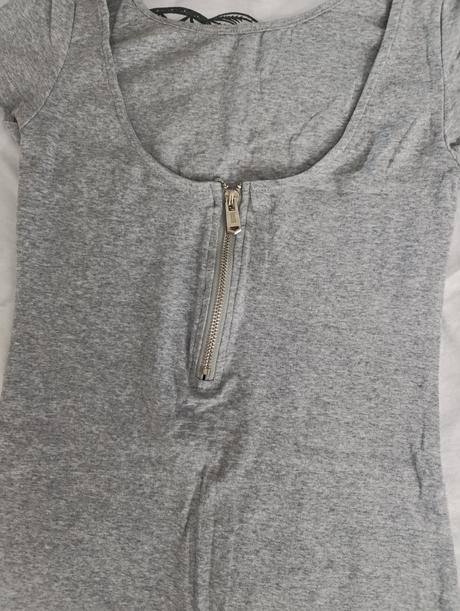 Elastické mini  šaty, m