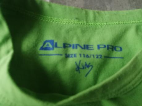 Jablkovozelené kvalitné tričko alpinepro 116-122, alpine pro,116