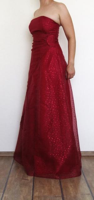 Spoločenské šaty, 34