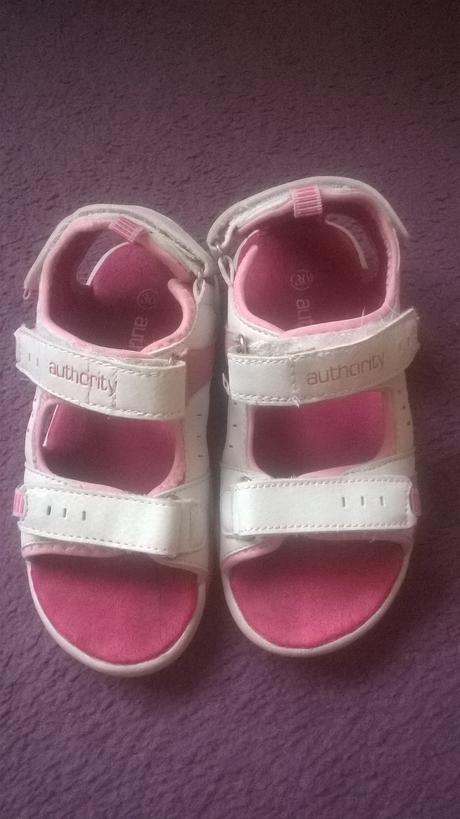 Sandálky authority, authority,30