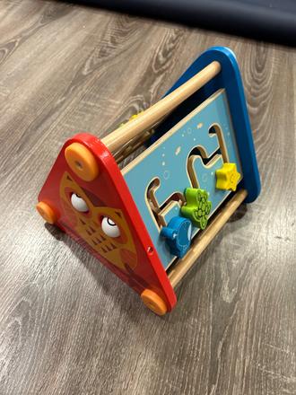 Hape interaktivna kocka pre deticky, 