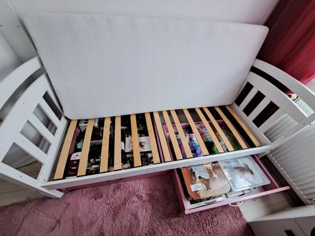 Detská postel masiv pre dievča od 3 rokov, šírka (cm): 80,dĺžka (cm): 180