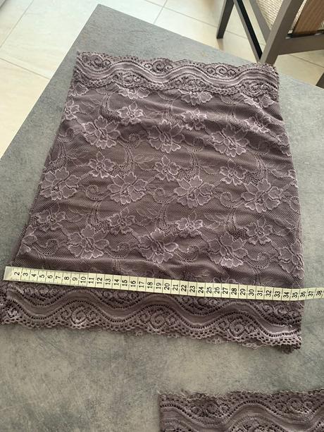 Sťahovacie prádlo, l