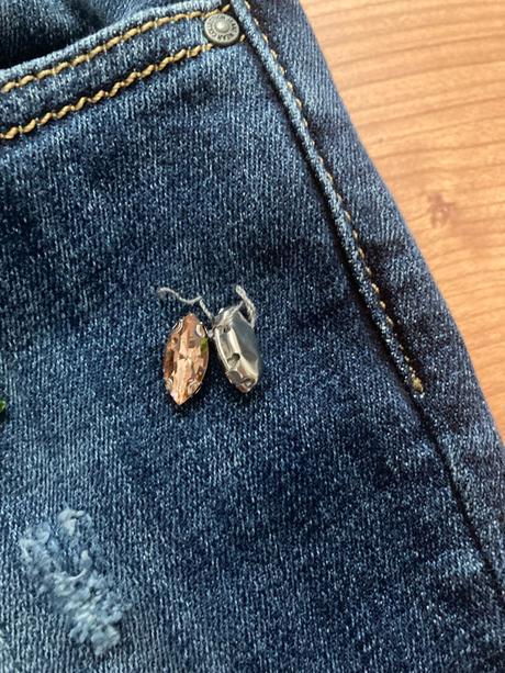 Dámske rifle s farebnými kamienkami, m