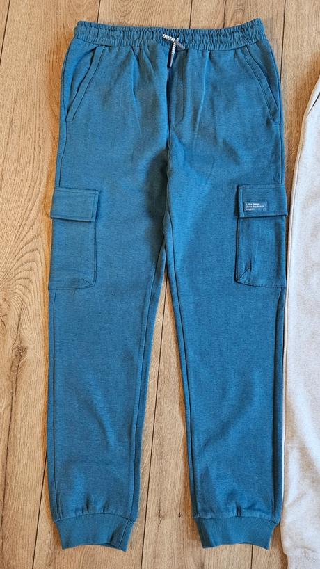 Tepláky s vysačkami 158/164, 158–170