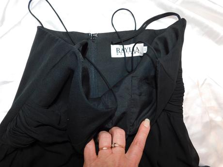 Luxusne pekne korzetove saty na slavnost, 38