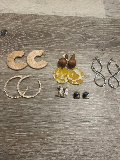 Náušnice, about you