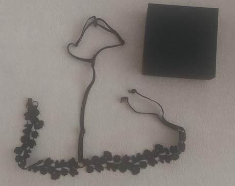 Choker s čipkou nepoužitý uni, s