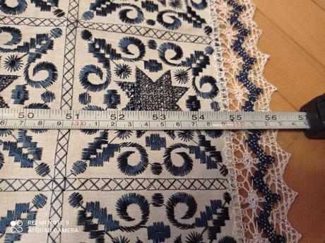 Obrus nový ručne sity, 