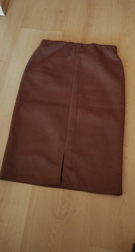 Puzdrová sukňa s, s