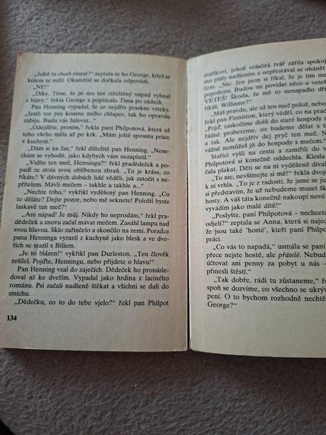 2x správna petka enid blyton c.9 a17,