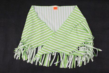 Pruhovaná šatka a,