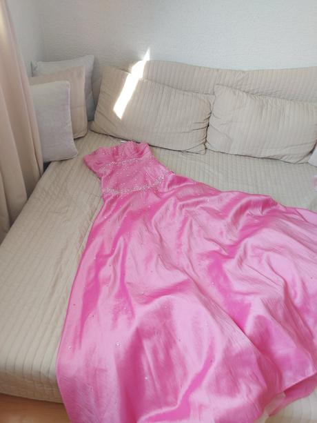 Spoločenské šaty, s