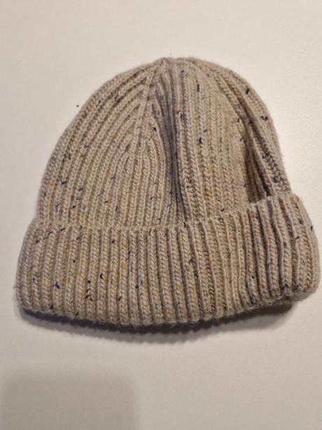 Čiapka, reserved,140