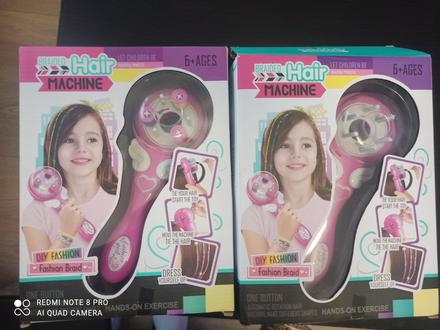 Braided hair machine, 