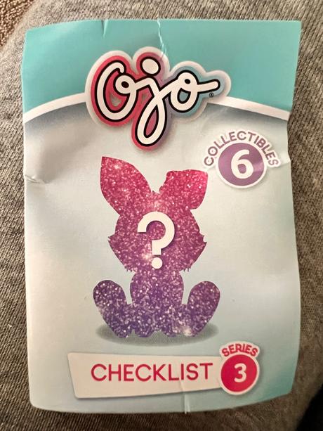 Ojo plyšové zvieratko prekvapenie v loptičke, 