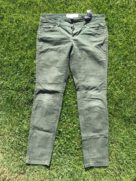 Zelené manchestrové nohavice, h&m,42
