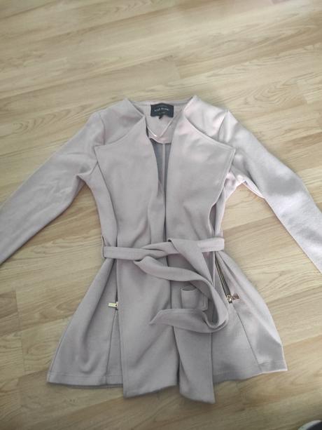 Kabatik, river island,38