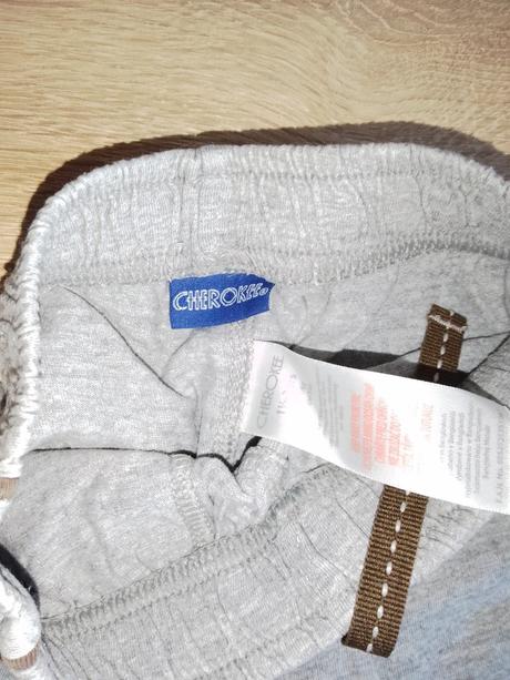 Krátke nohavice, cherokee,92