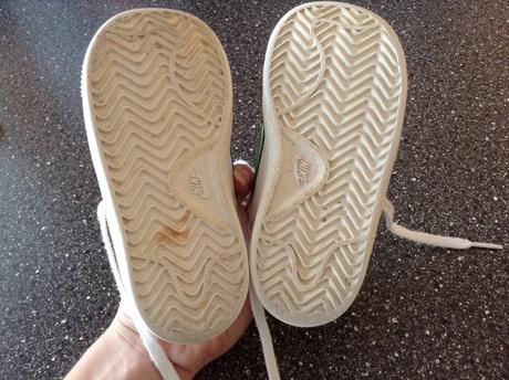 Tenisky so zelenou fajkou, vnút. dĺžka 14cm, nike,22