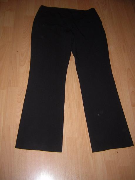 Balík elegantných dámskych vecí vel.40, 40