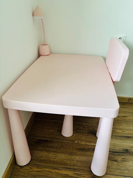 Mamut stôl so stoličkou, 