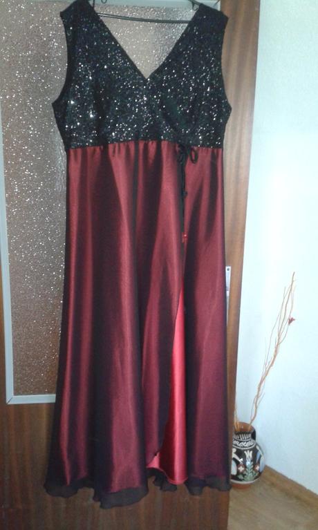 Spoločenské šaty, 50