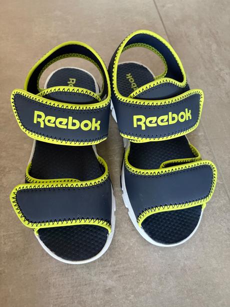 Sandále, reebok,34