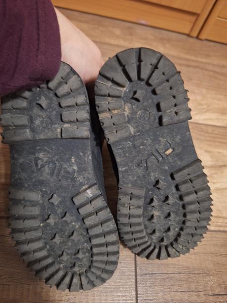 Topanky fila, fila,27