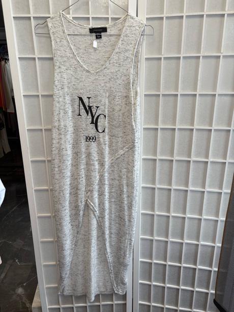 Tunika, atmosphere,s