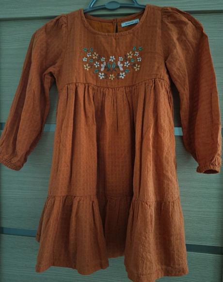 Vyšívané šaty, reserved,110