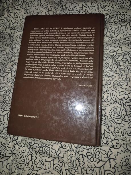 Kniha drz ma za ruku, 