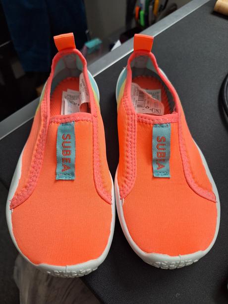 Topanky do vody koral, decathlon,30