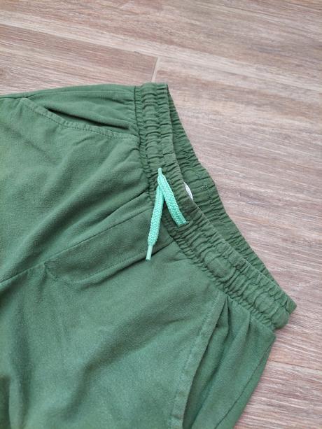 Tepláky č.134, 134