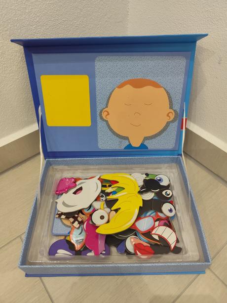 Predám magnetickú skladaciu hračku, 