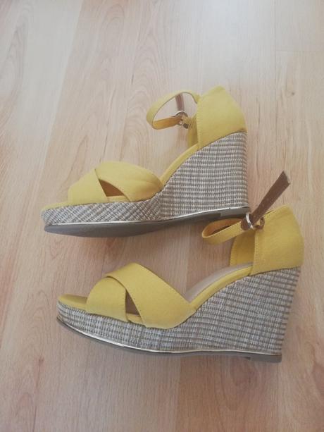 Sandále na platforme, 38