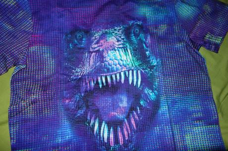 Nove tricko s dinosaurom next, next,152