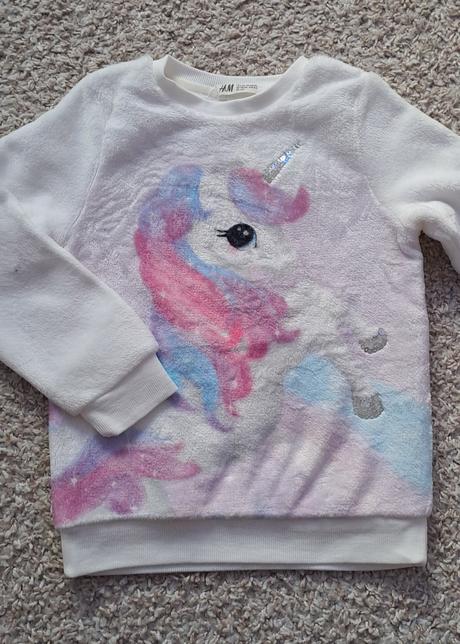 Biely svetrik, h&m,110