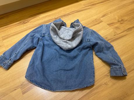 Zara vrchna kosela s kapucou, zara,116