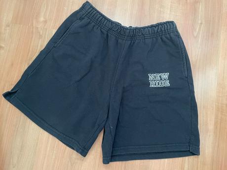 Krátke nohavice, bershka,l