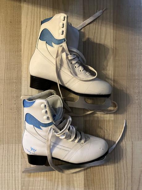 Korčule na ľad, 34