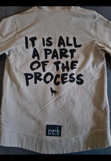 Prechodná bunda, 104